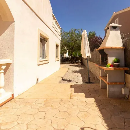 Holiday home 2 Casas By Interhome Riumar